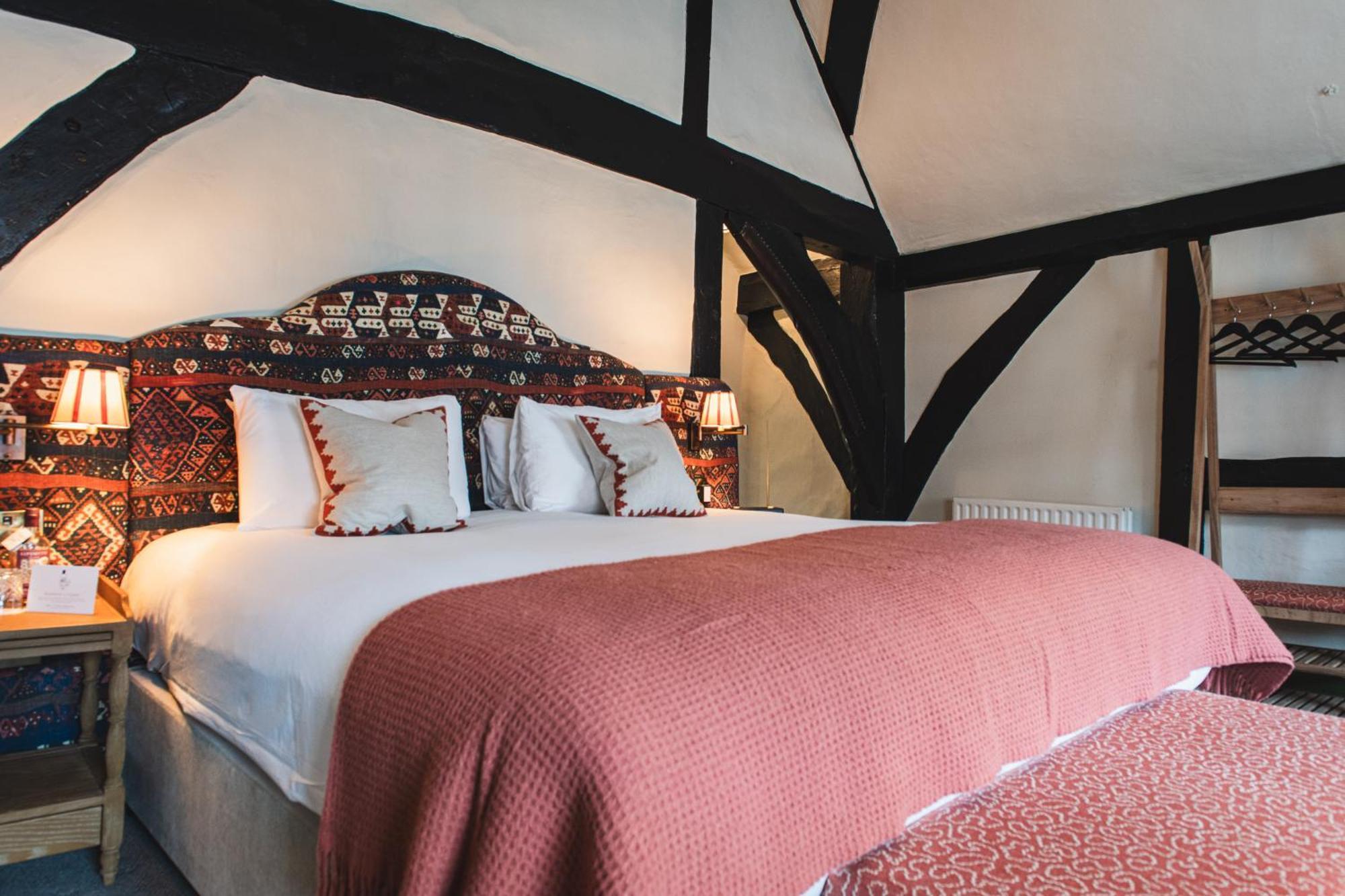 Bel And The Dragon-Odiham Hotell Exteriör bild